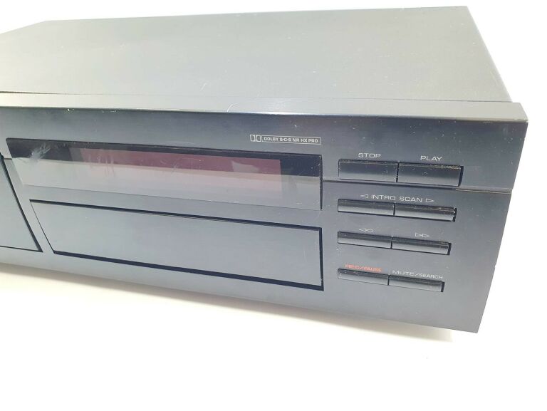 MAGNETOFON KASETOWY YAMAHA KX-580