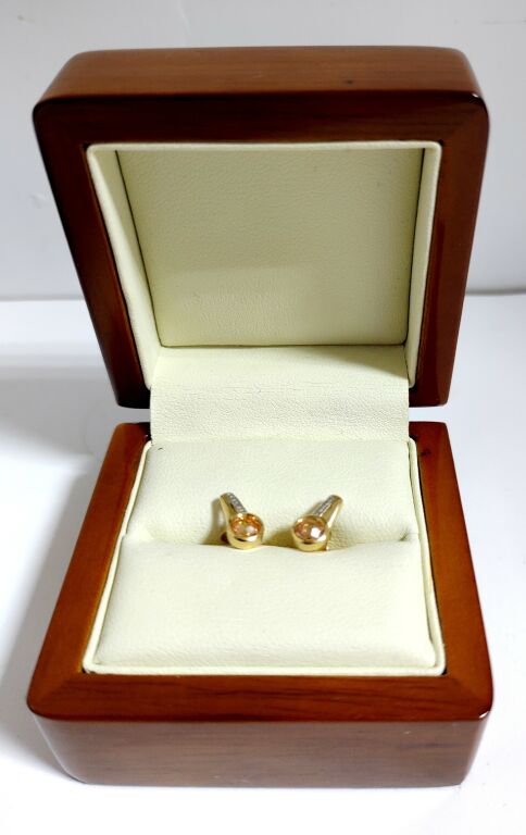 zlote-kolczyki-p333-125g-wolnosci-2-nisko