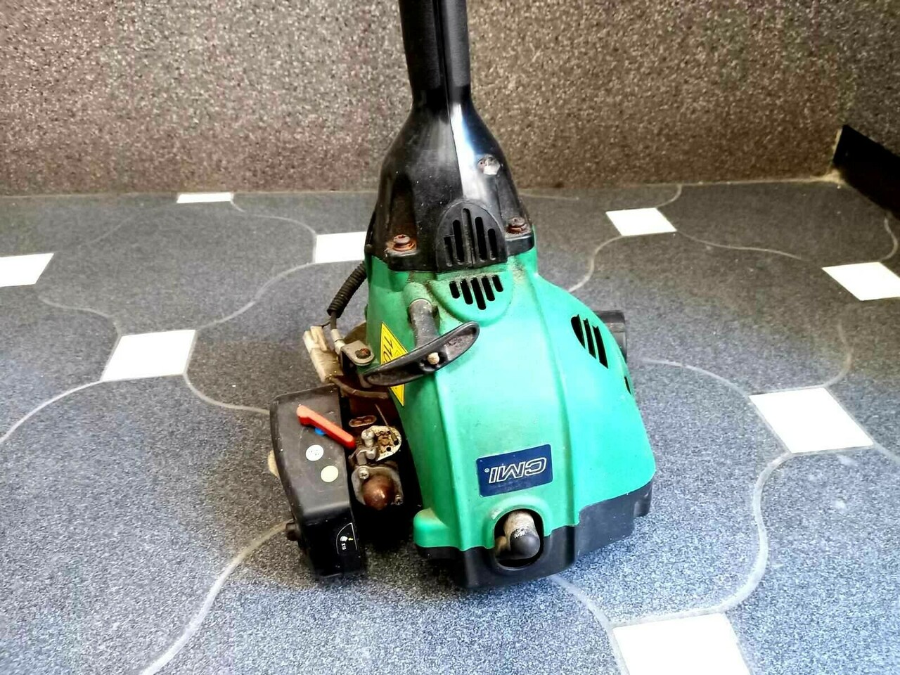 spalinowa-kosa-do-trawy-cmi-marka-cmi