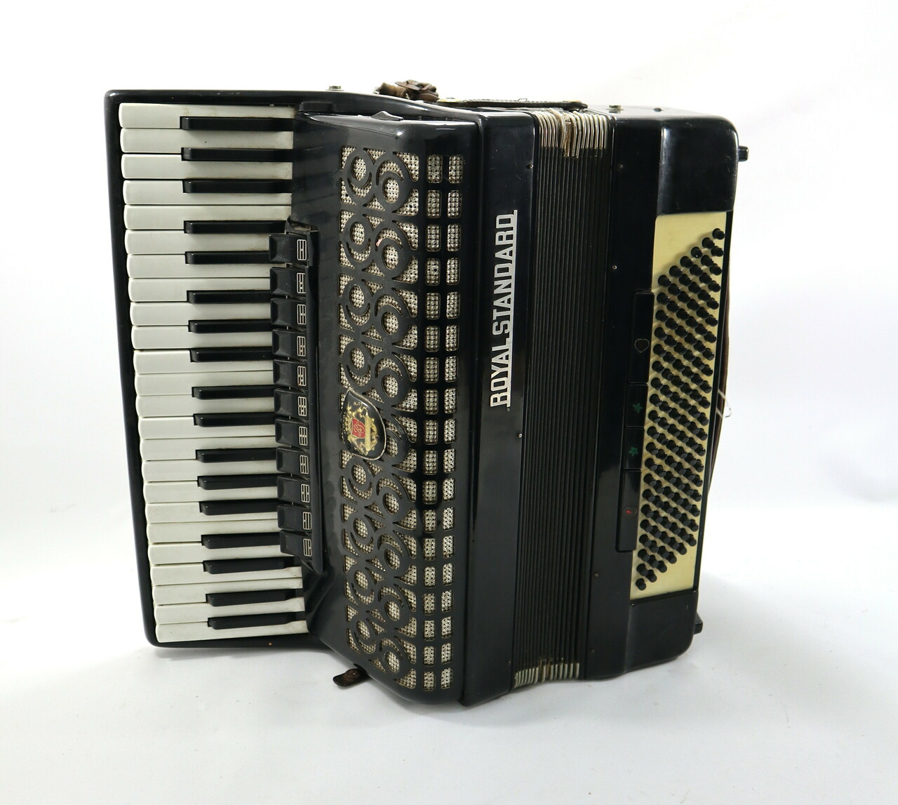 akordeon-royal-standard-montana-120-basow-204769-product-id