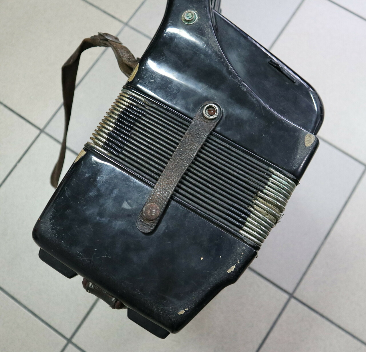 akordeon-royal-standard-montana-120-basow-204769-rynek-15-olesno-palladium