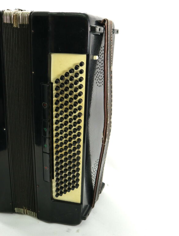 akordeon-royal-standard-montana-120-basow-204769-kod-producenta-204769