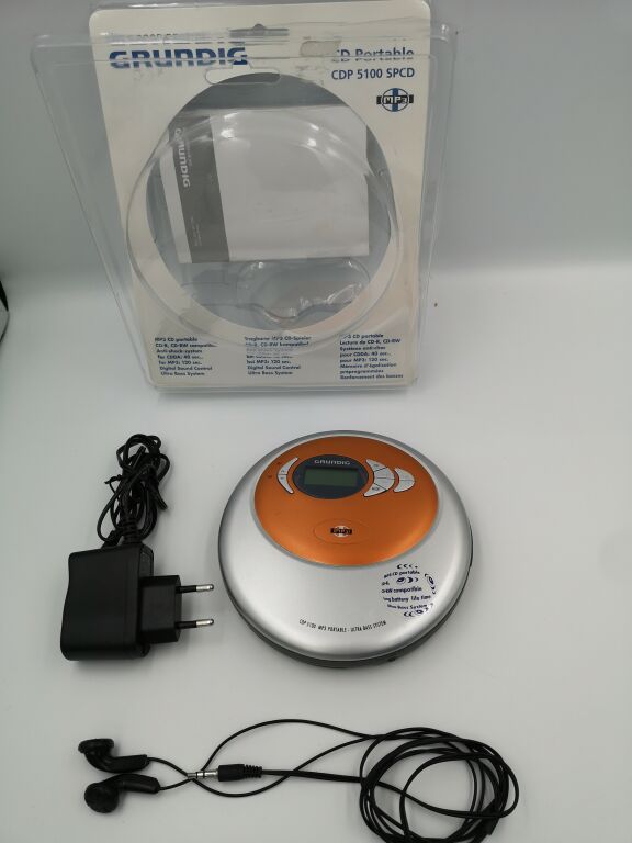 GRUNDIG CDP 5100 KOMPLET ODTWARZACZ CD OLDSCHOOL