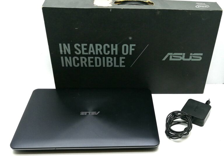 LAPTOP ASUS R556L