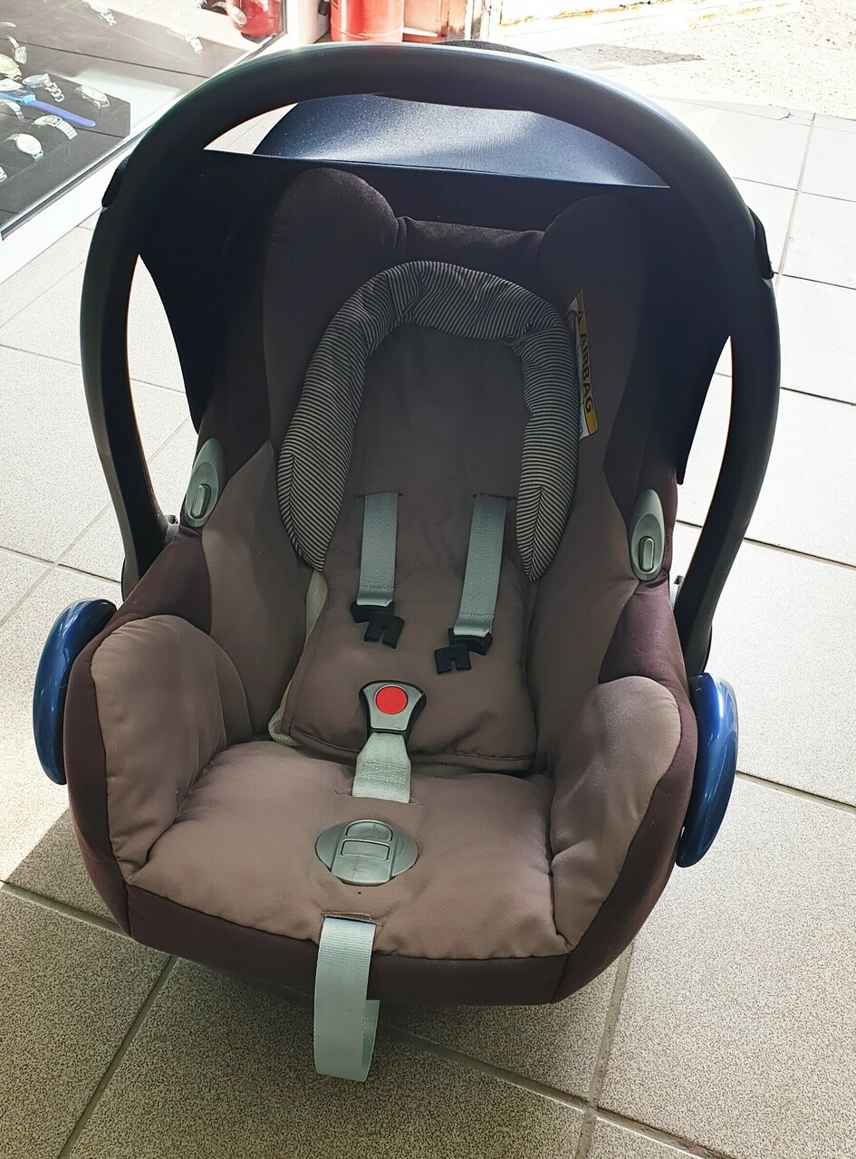 fotelik-samochodowy-maxi-cosi-ece-r44-04-0-13-kg-komandorska-147-mrcash