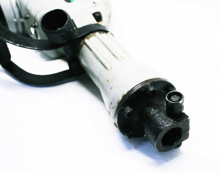 mlot-wyburzeniowy-hitachi-h65sc-2019-marka-hitachi