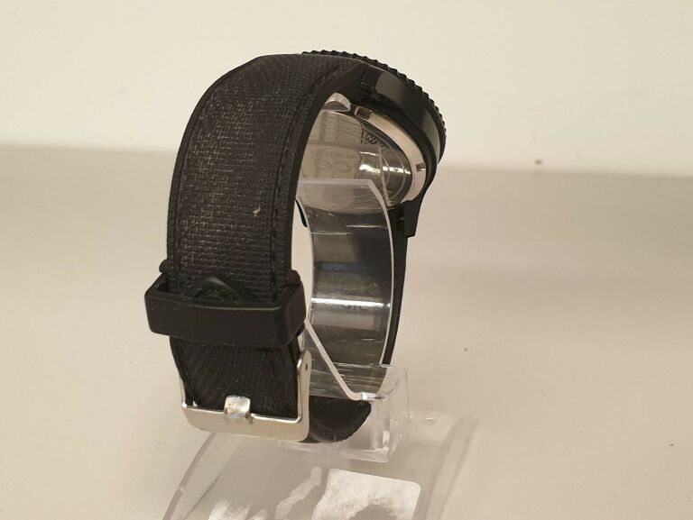 zegarek-meski-ice-watch-ice-sixty-nine-czarny-ksztalt-koperty-129223-2