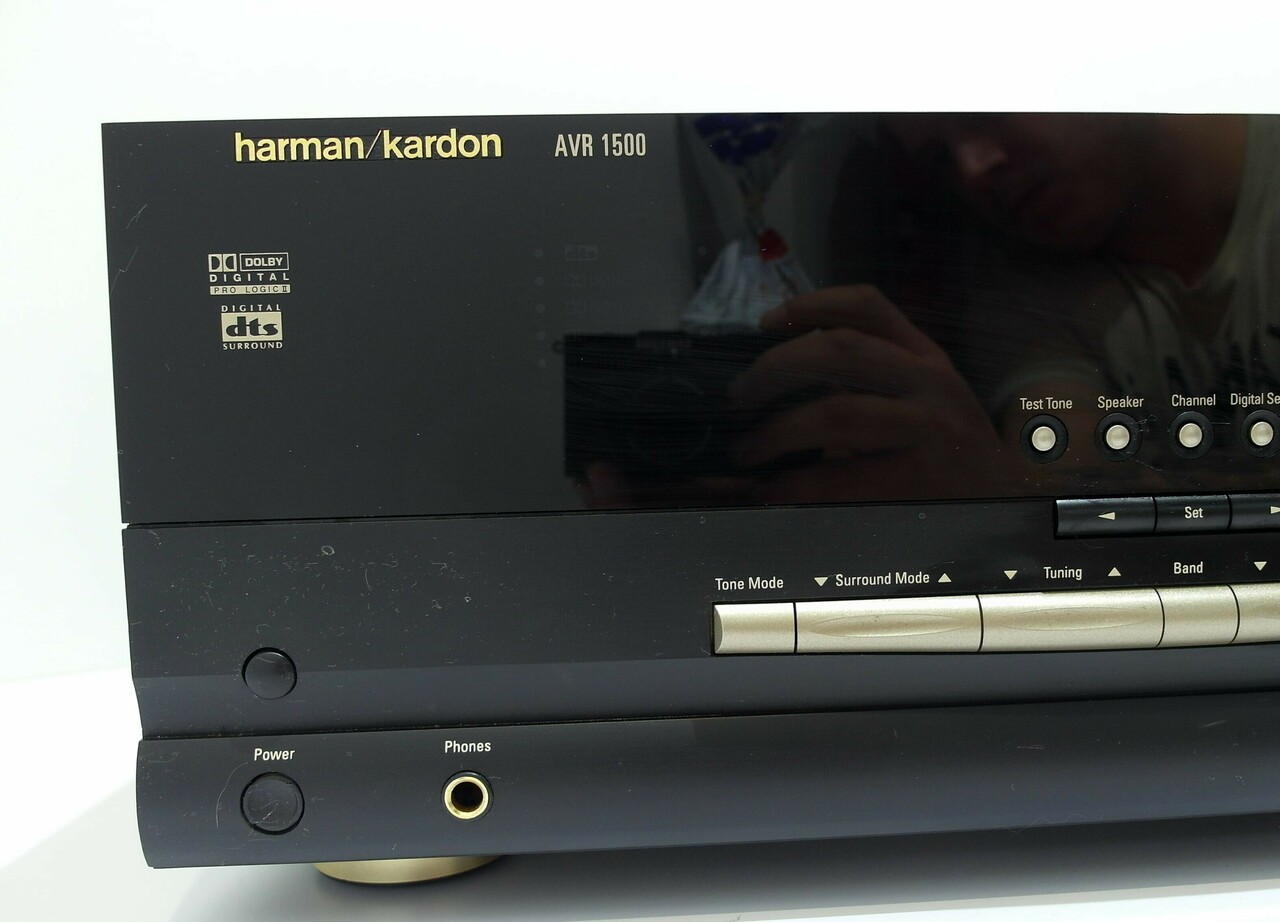 amplituner-harmankardon-avr1500-amplituner-model-avr1500
