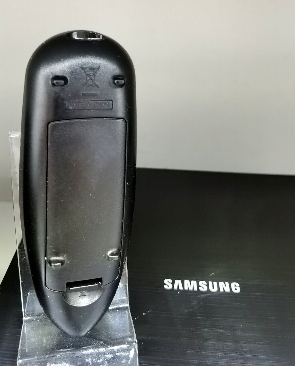 mini-wieza-samsung-mm-e320-pilot-kabel-chincz-marka-samsung
