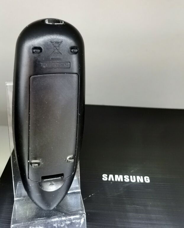 mini-wieza-samsung-mm-e320-pilot-kabel-chincz-marka-samsung