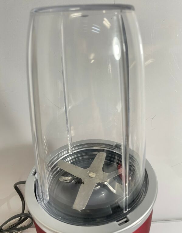 BLENDER KIELICHOWY NUTRIBULLET RED 600 W