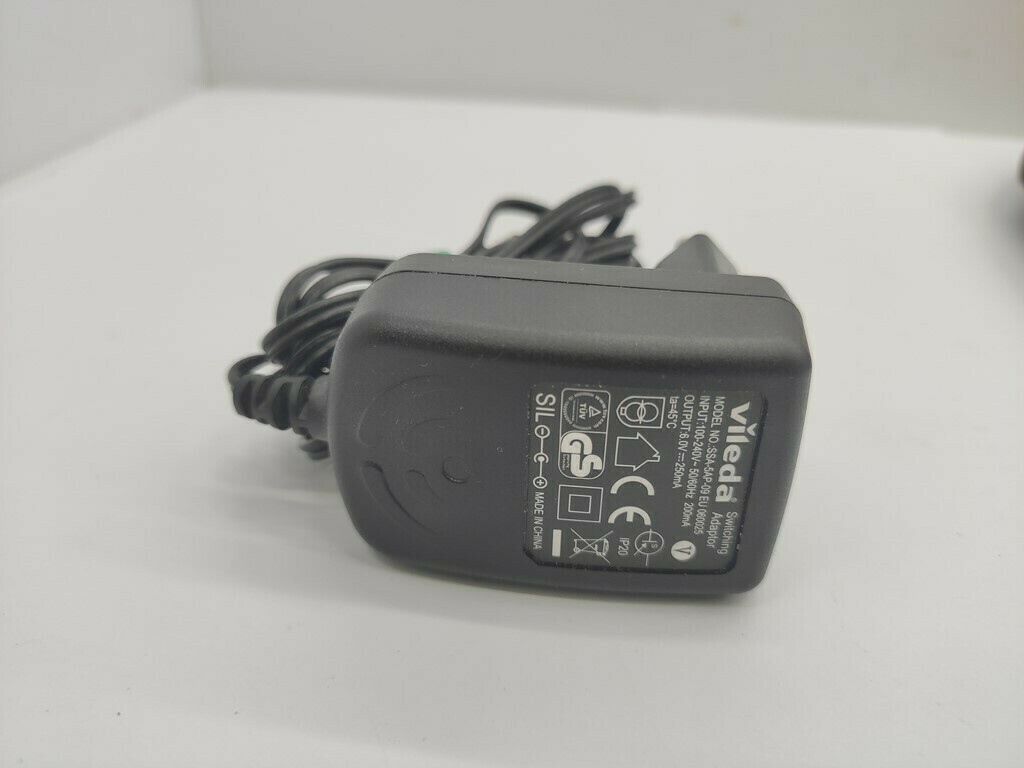 mini-robot-sprzatajacy-vileda-virobi-marka-vileda