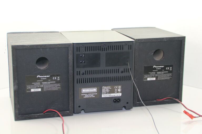 wieza-stereo-pioneer-x-em11-rodzaj-odtwarzanych-nosnikow-brak-informacji