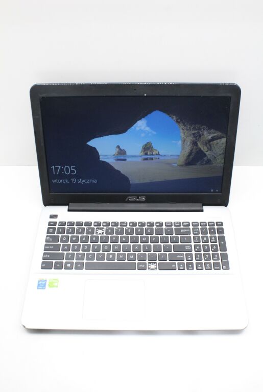 laptop-asus-555lj-x0352h-i31tb6gbgf920m-daszynskiego-22-wroclaw-gracja