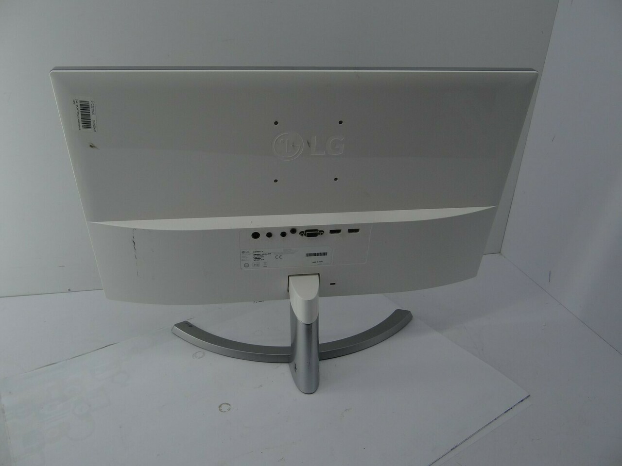 monitor-lg-24mp88hv-s-rodzaj-podswietlania-led