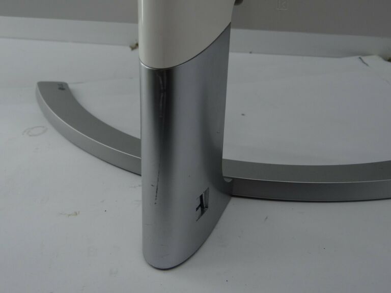 monitor-lg-24mp88hv-s-przekatna-ekranu-cale-24