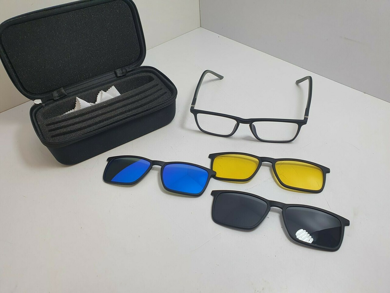 okulary-kenchi-ke-c-2329-etui-stan-uzywany