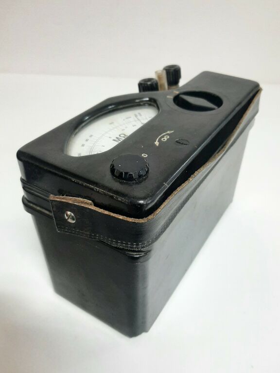 miernik-izolacji-imi-411-model-411