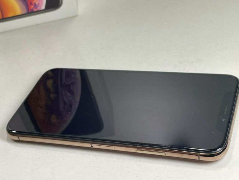 telefon-iphone-xs-256gb-gold-system-operacyjny-ios