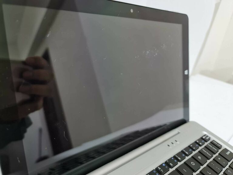 kiano-intelect-x3-tablet-z-klawiatura-i-windows-1-model-intelect-x3-hd