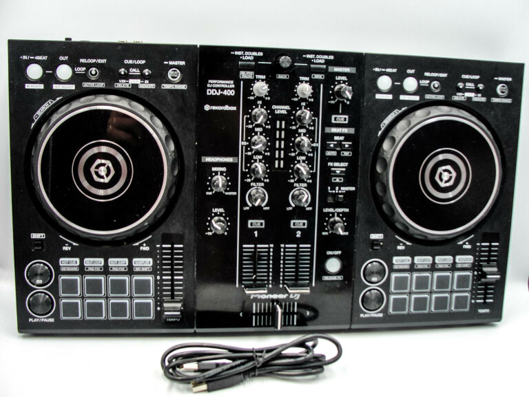 DDJ-400 - 2-KANAŁOWY KONTROLER DJ-SKI - PIONEER D