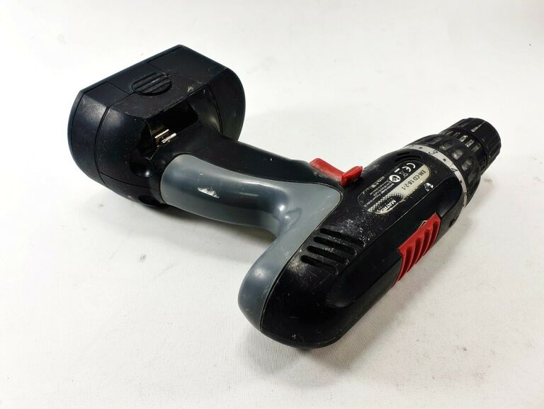 wkretarka-matrix-em-cd-18-2-1-2013-18v-uszk-aku-zasilanie-akumulatorowe