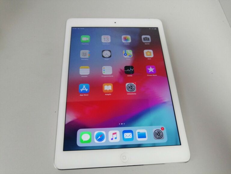 APPLE IPAD AIR A1475 64 GB