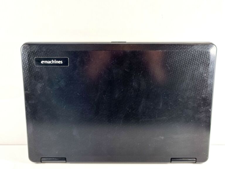 emachines-e525-cel900-22ram-2gbhdd-160xp-o-product-id-0122e9a2-d194-4f7c-b83b-e9dbfd3a8b6a