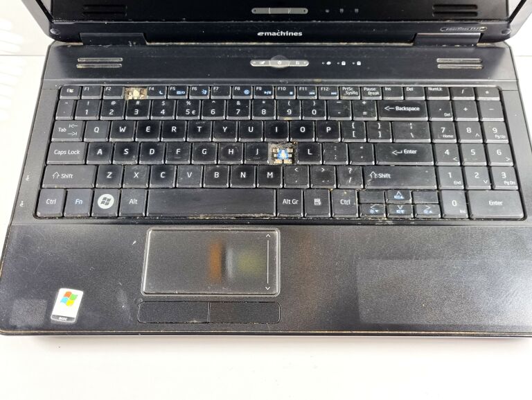 emachines-e525-cel900-22ram-2gbhdd-160xp-o-liczba-rdzeni-procesora-2