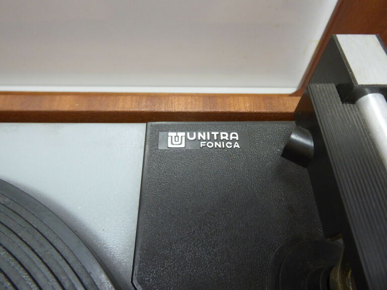 GRAMOFON UNITRA FONICA G-560 FS