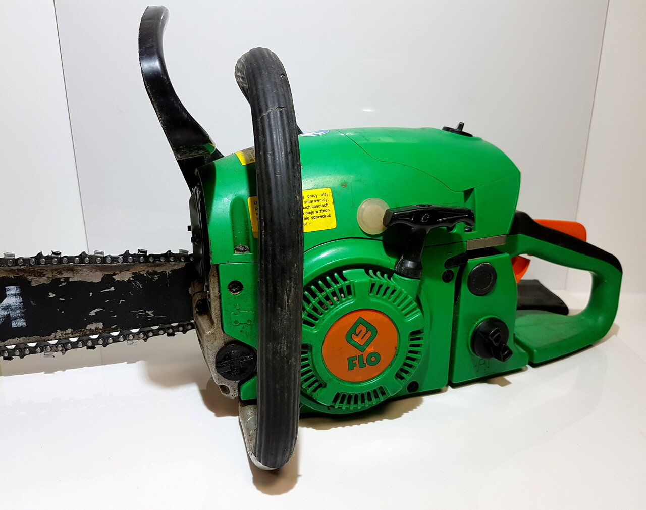 pila-spalinowa-flo-79831-1800w-sps02-45-stan-uzywany