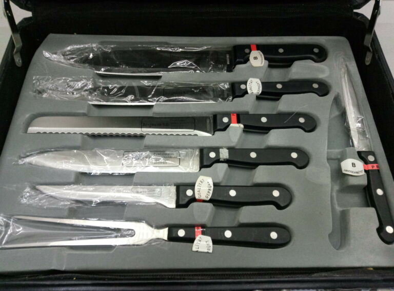 zestaw-nozy-kuchennych-bergmann-solingen-brak-1-kod-produktu-xx