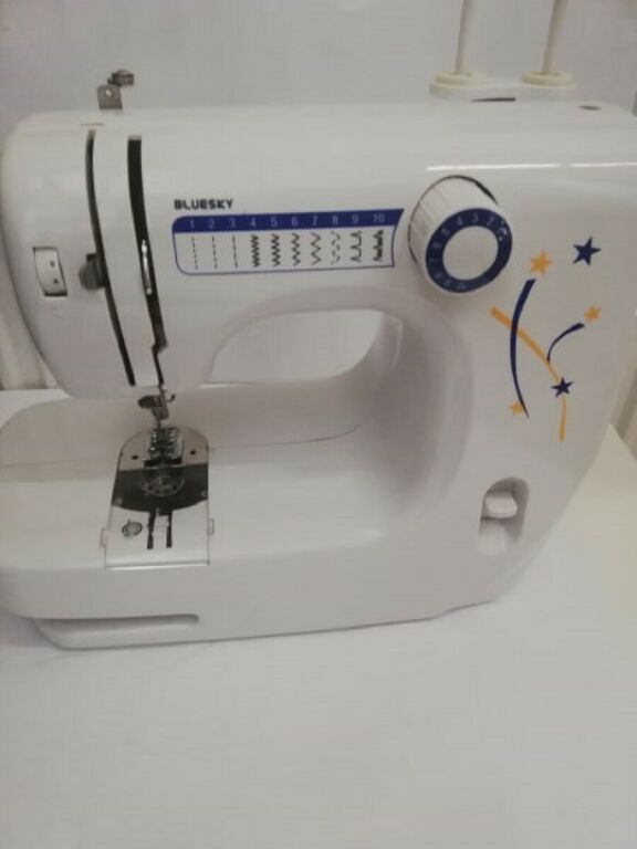 MASZYNA DO SZYCIA BLUESKY BSEW 8360 KPL OPIS