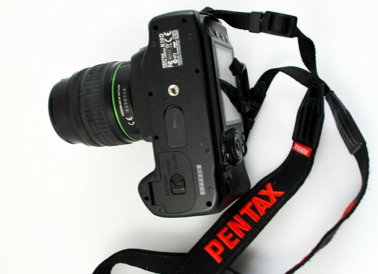 APARAT PENTAX K10D/10 MPIX/FUERAŁ