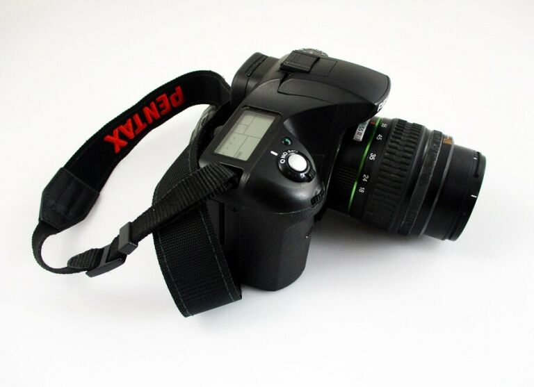 APARAT PENTAX K10D/10 MPIX/FUERAŁ