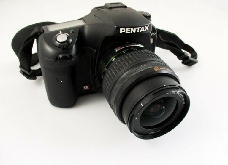 APARAT PENTAX K10D/10 MPIX/FUERAŁ