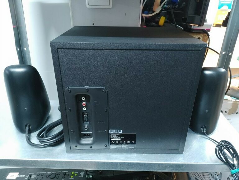 GŁOŚNIKI LOGITECH 2.1 Z623 THX 400W