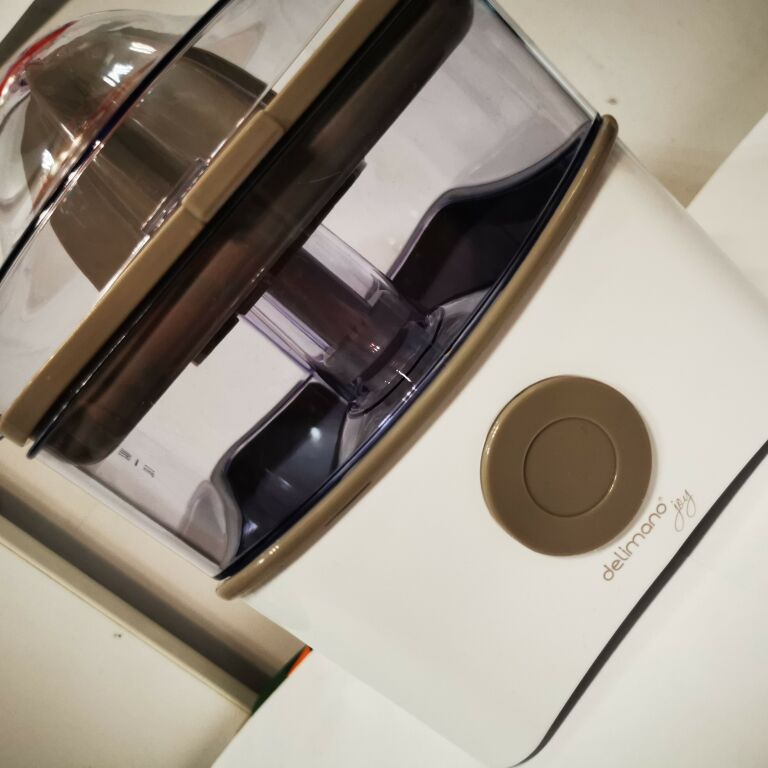 ELEKTRYCZNA WYCISKARKA DELIMANO JOY BH3325