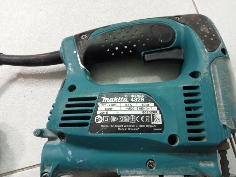 WYRZYNARKA MAKITA 4329