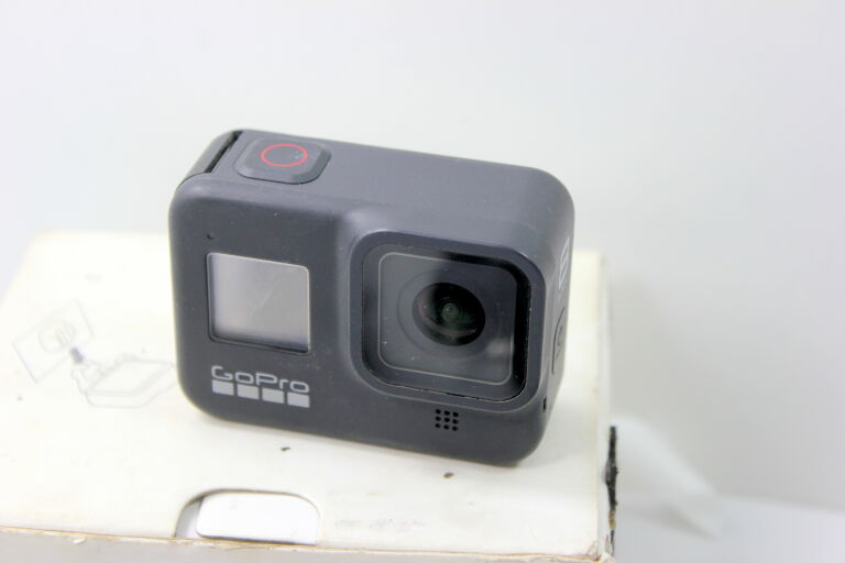 KAMERA GOPRO HERO 8 BLACK + AKCESORIA