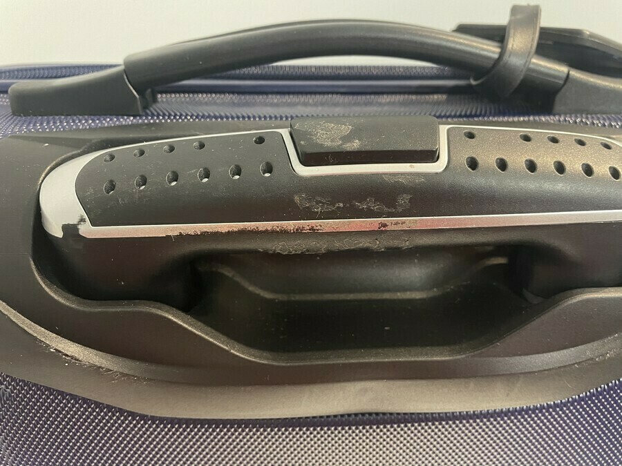 walizka-witchen-srednia-polecamy-kolor-granatowy