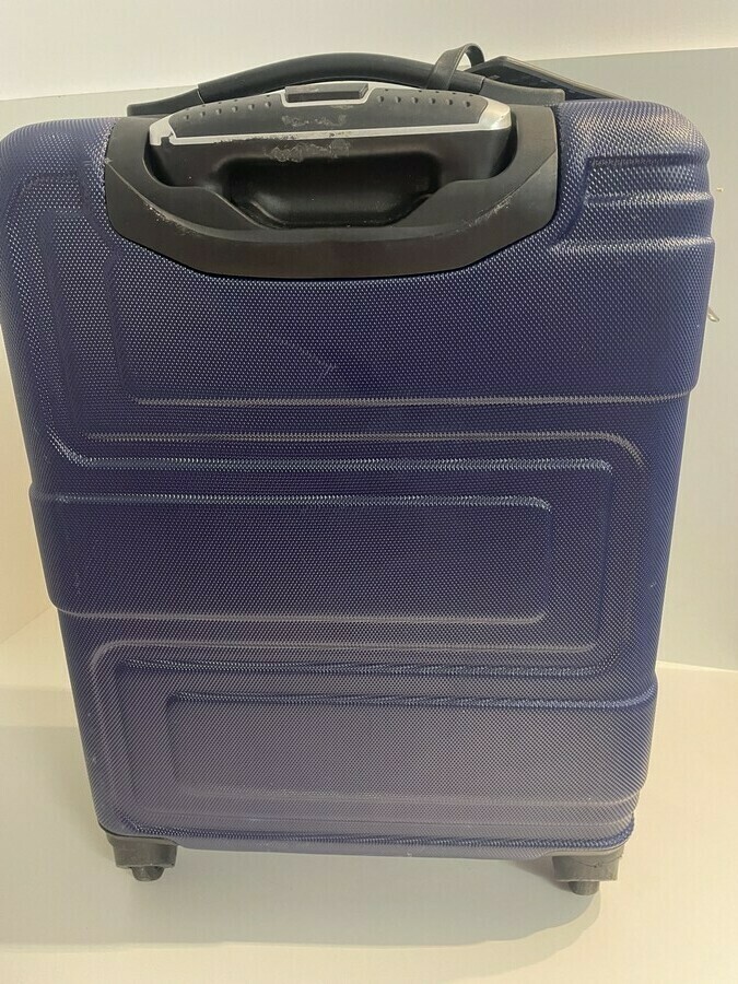 walizka-witchen-srednia-polecamy-wielkosc-srednia