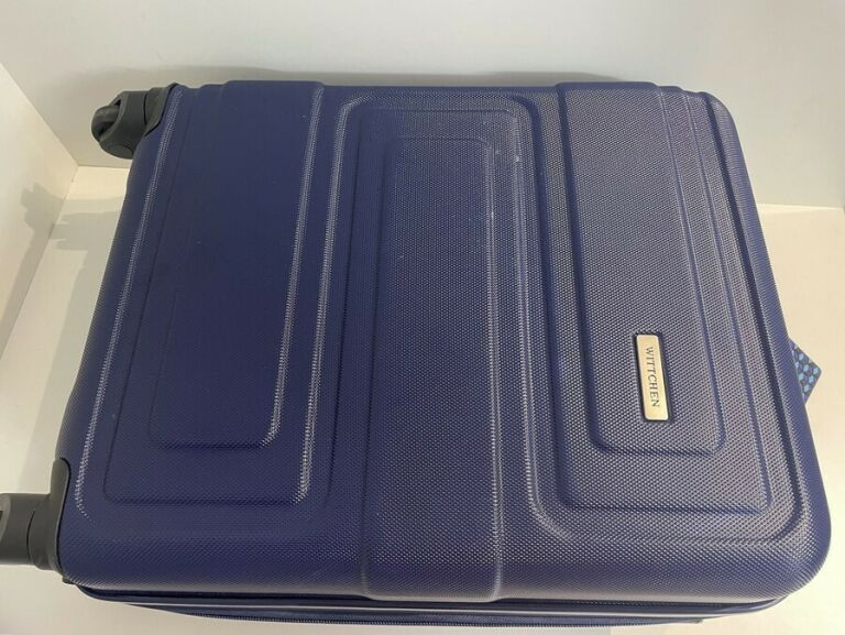 walizka-witchen-srednia-polecamy-kod-producenta-000000