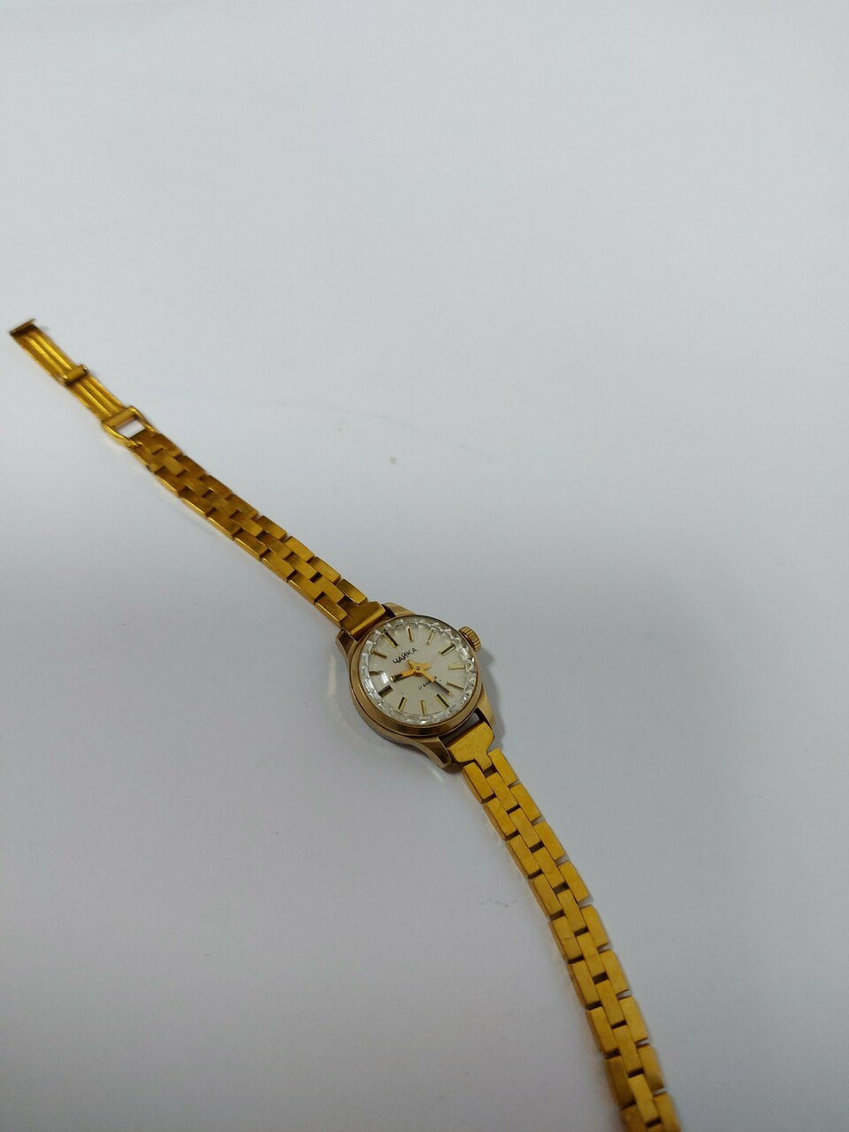 zegarek-yanka-17-kamhen-damski-typ-nareczny