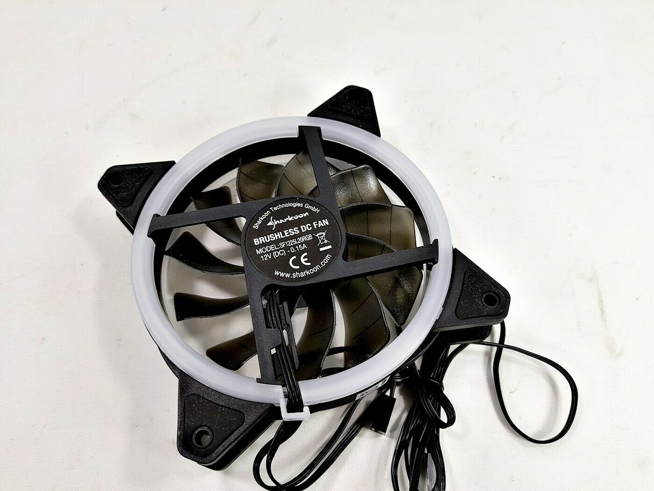 wentylator-komputerowy-sharkoon-shark-blades-rgb-rozmiar-wentylatora-120-x-120-mm