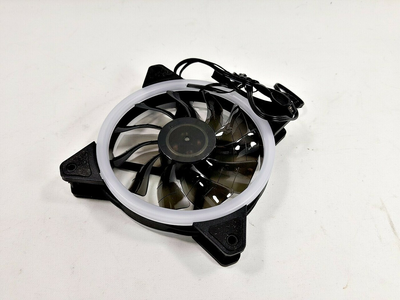 wentylator-komputerowy-sharkoon-shark-blades-rgb-producent-sharkoon