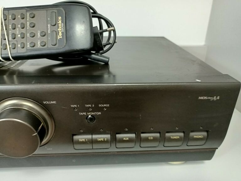 WZMACNIACZ TECHNICS SU-A700MK3