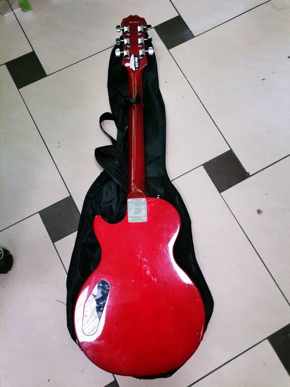 gitara-elektryczna-epiphone-les-paul-special-2-drzymaly-55-lubin-sj