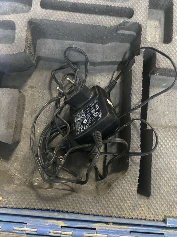 LASER NOVI PRO R200 WALIZKA