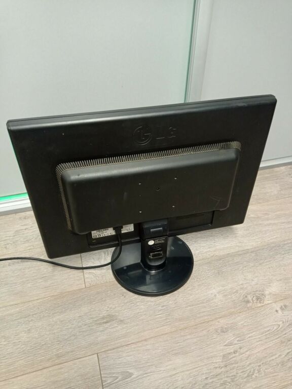 MONITOR LG FLATRON W2242S - 22 CALE